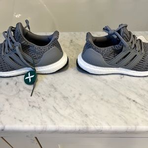 NIB with Tags Ultra boost 4.0 DNA Grey Three